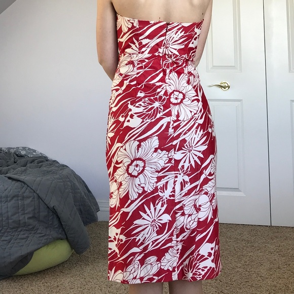 Express Stretch Long Fitted Red Floral Dress - Picture 2 of 4